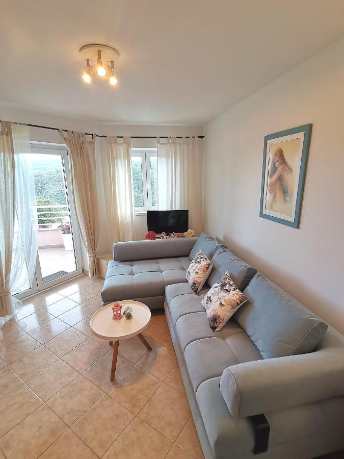 Lovely Apartment Branko Rabac With Balcony And Parking Εξωτερικό φωτογραφία